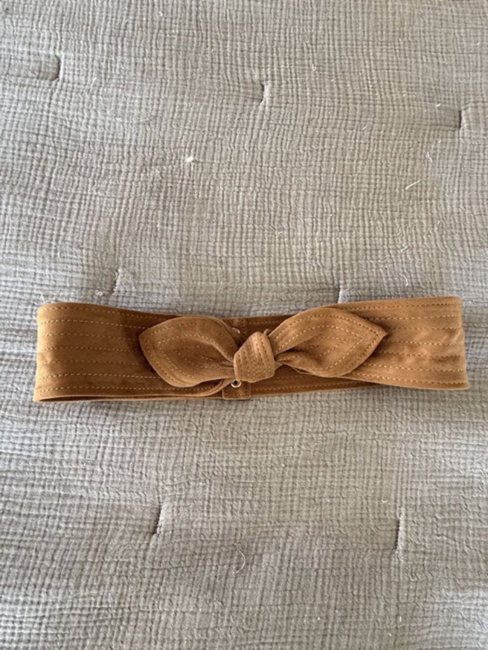 ANTHROPOLOGIE | Faux Leather Bow Belt